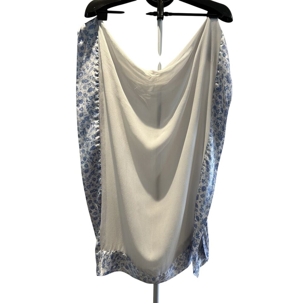 Italca Blue and White Wrap 100% Silk